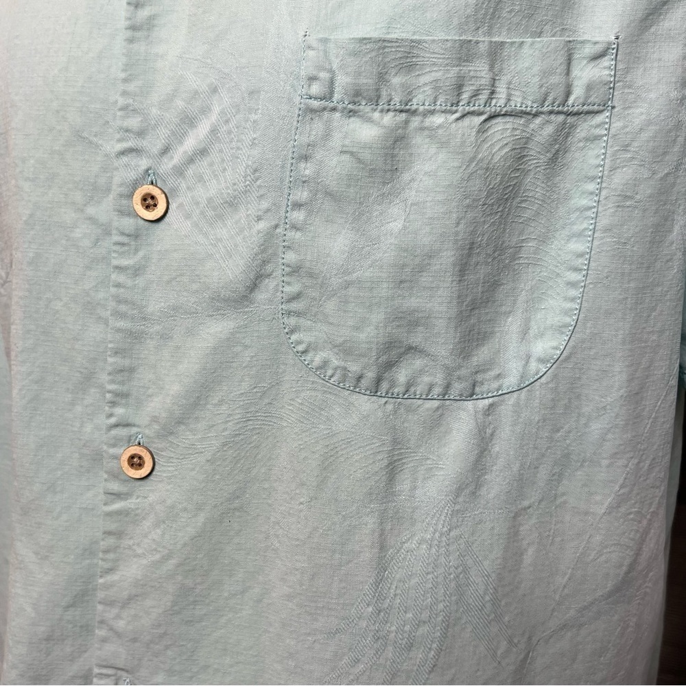 Tommy Bahama Mens Silk Button Down Shirt size Large - Picture 4 of 9